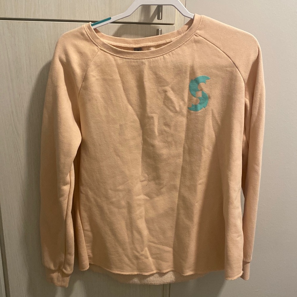 17th street sweatshirt. Size M